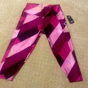 Brand new Superfit Hero Work out capri leggings